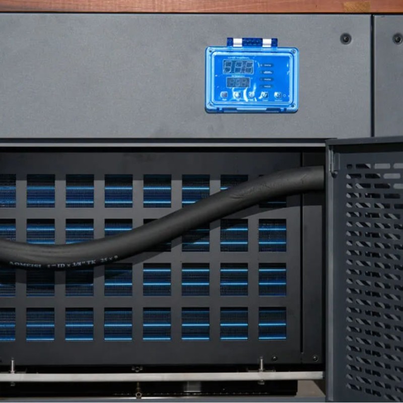 Panardinamoji vonia su aušintuvu AMO-IBT2000SS 210x73x87 cm