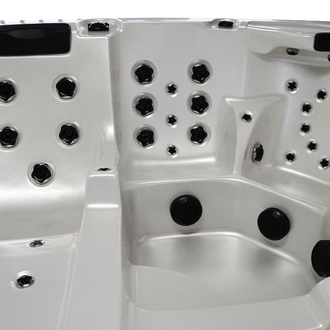 SPA Sūkurinė Vonia AMOG-1313 220x220x98cm.