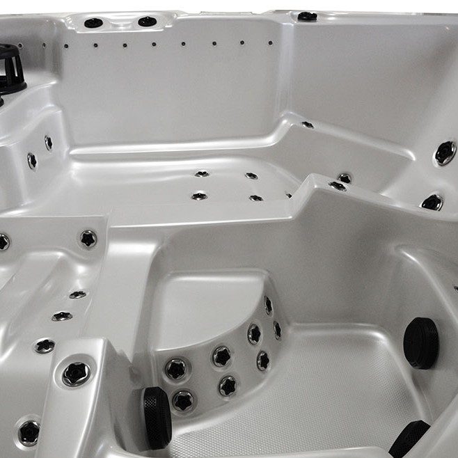 SPA Sūkurinė Vonia AMOG-1313 220x220x98cm.