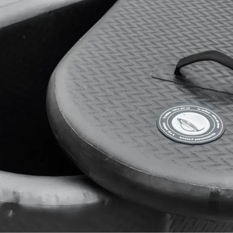 Žiemos vonia su šaldytuvu AMO-ALP-IFVB Juoda 137x75x63 cm